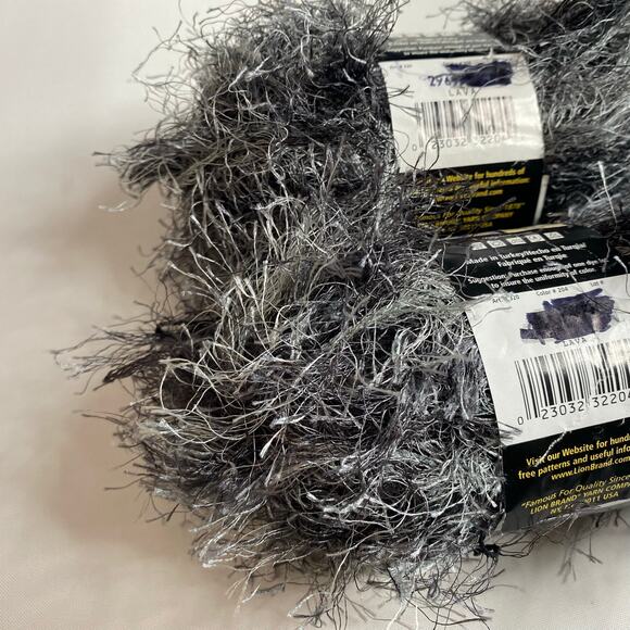 Lion Brand Fun Fur Yarn Gray Black Lava Eyelash Color #204 Lot of 2 Skeins NWT - Picture 7 of 7